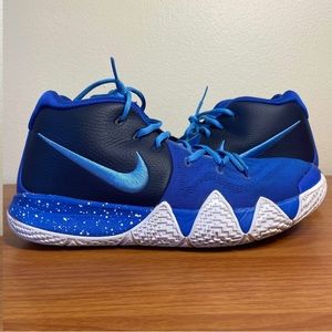 Nike Kyrie 4